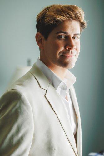 mobile - carousel-hero-element image-10