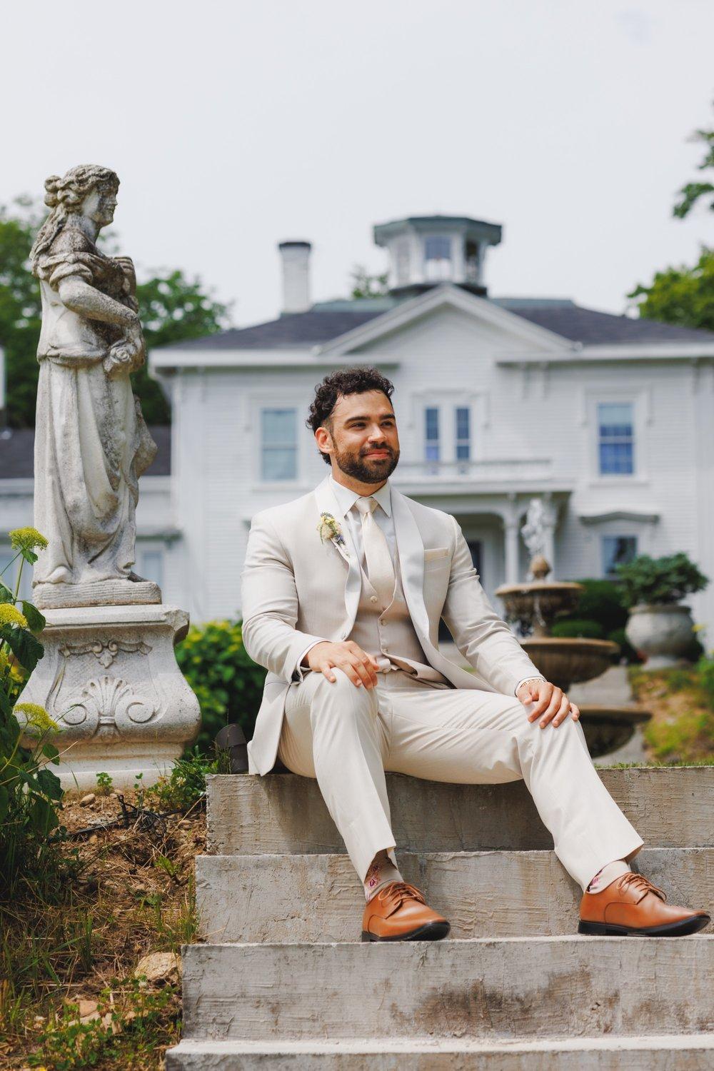 carousel-hero-element image-3