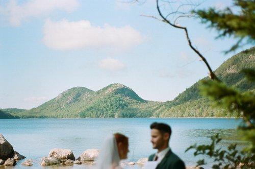 mobile - carousel-hero-element image-4