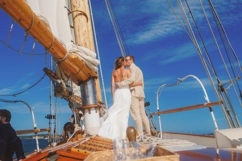 mobile - carousel-hero-element image-6