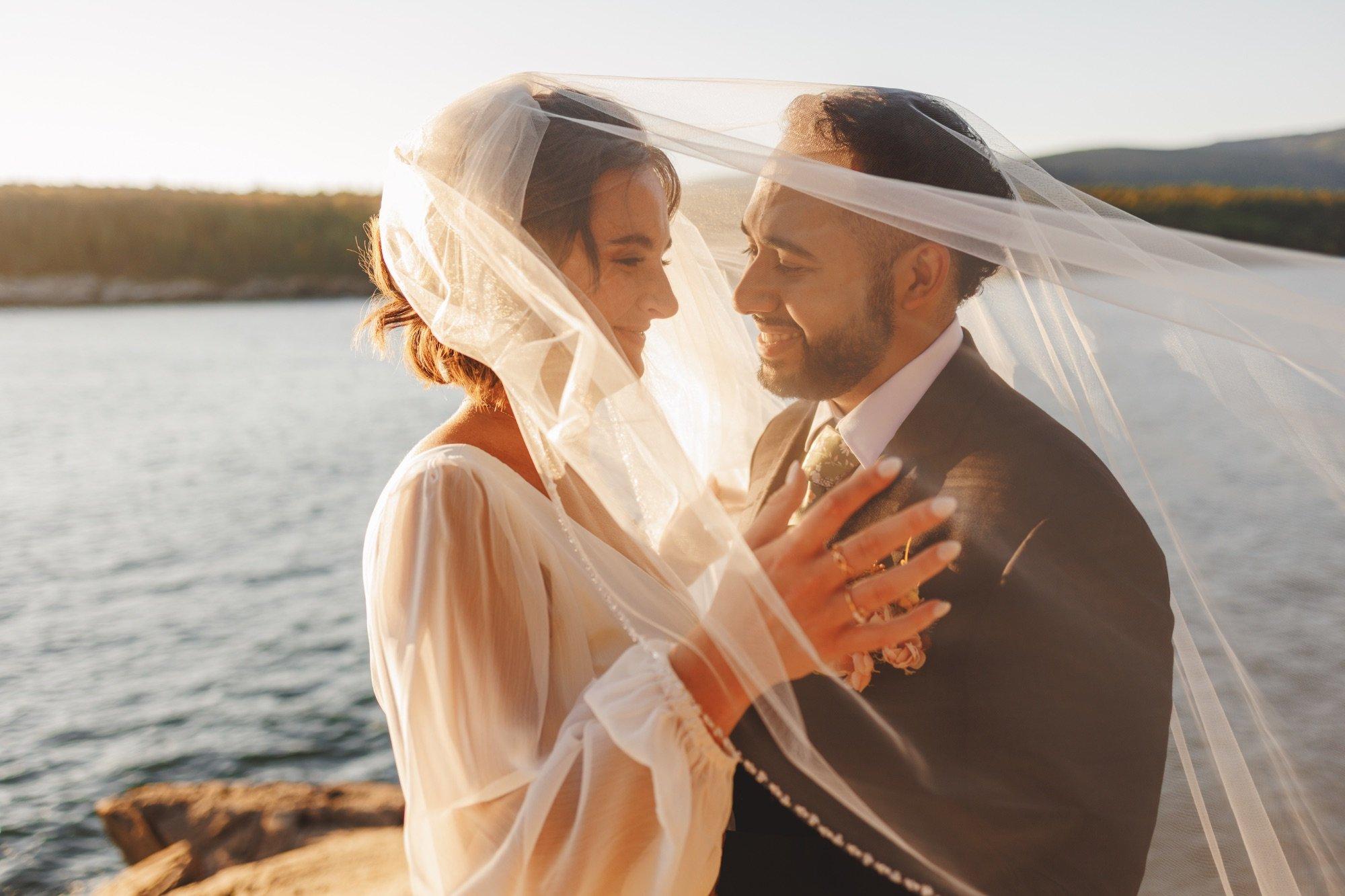 carousel-hero-element image-9